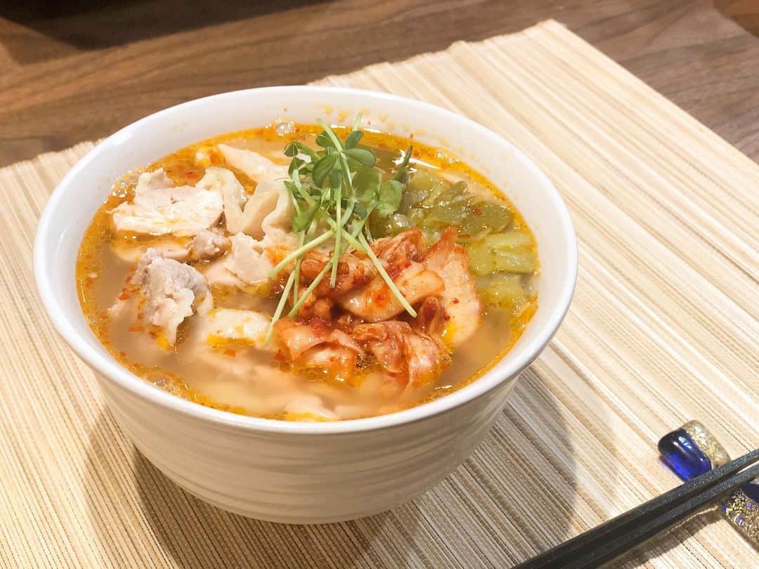西木恵美里のインスタグラム：「めーーーーーん🥢」
