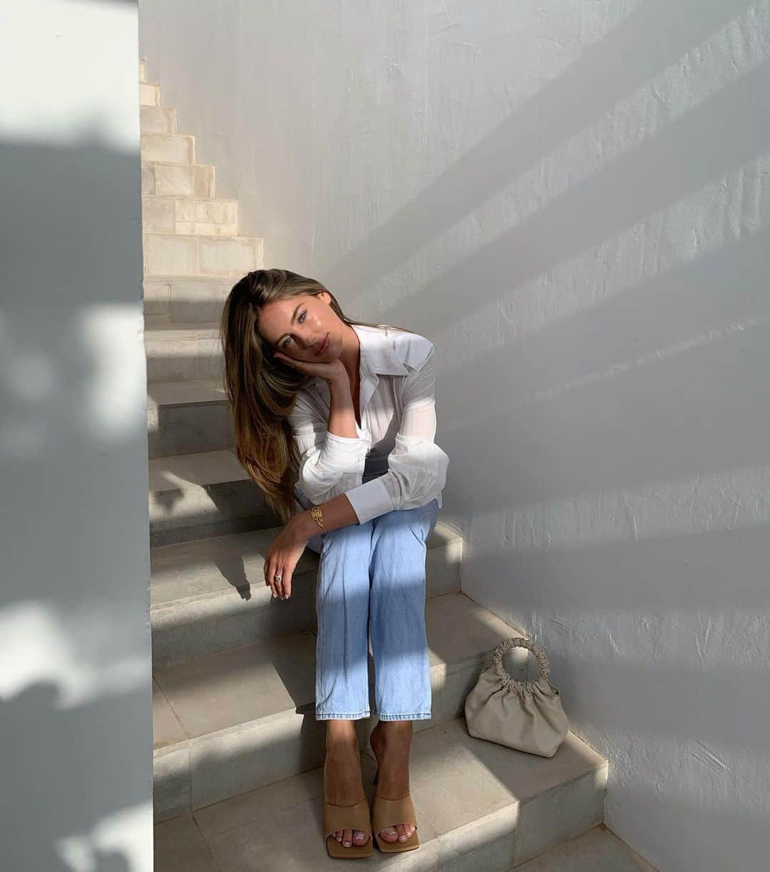 Mathilde Goehlerのインスタグラム：「Spend this weekend with friends, wine, laughs and good times ♥️ thankful for every season in life」