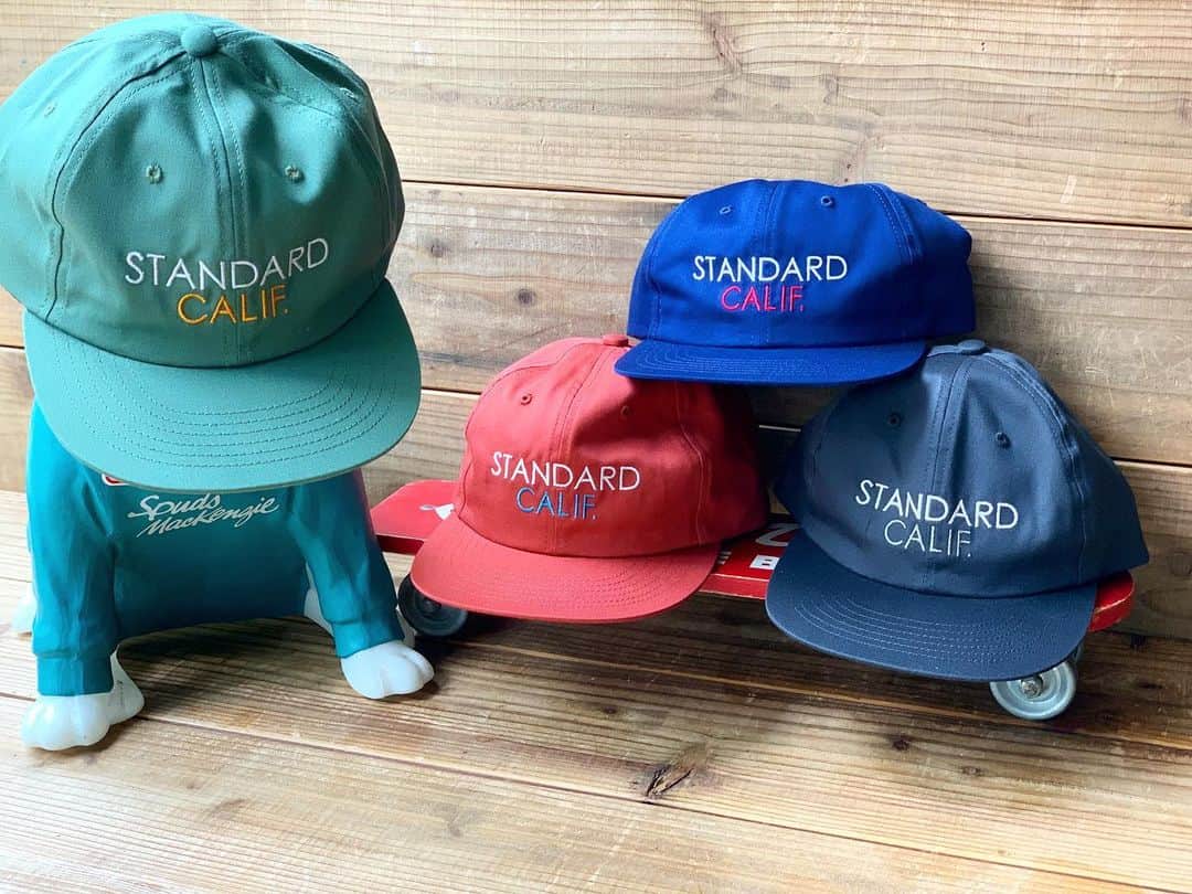 のインスタグラム：「Logo Twill Cap delivery!! #standardcalifornia  #スタンダードカリフォルニア #logocap #ロゴキャップ #cap #キャップ #fashion  #ファッション」
