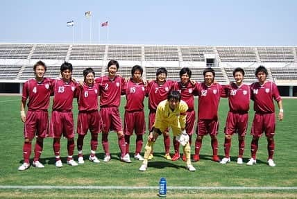 金山隼樹のインスタグラム：「思い出。 懐かしい写真🤳 立命館大学時代⚽️ サッカーやってる写真全然持ってない事に気付きました…😭 #立命館大学　#どこにいるか分かるかな？　#大学時代の写真ある人下さい」