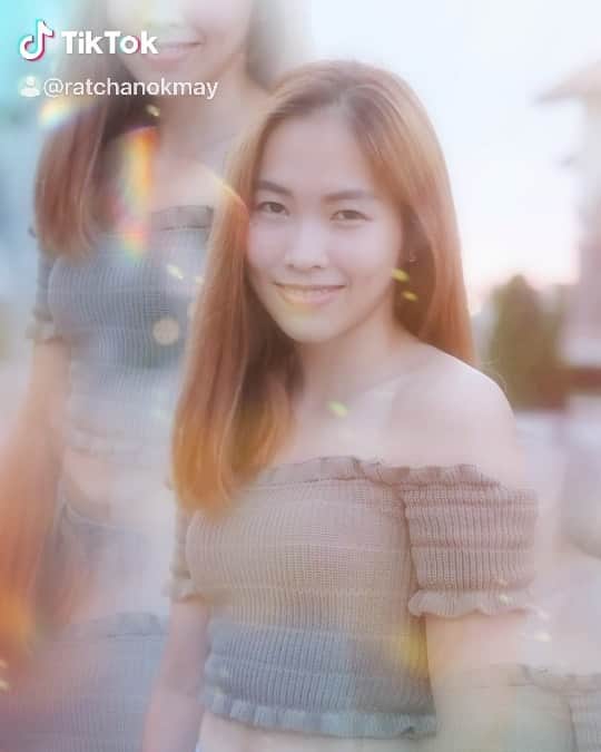 ラチャノック・インタノンのインスタグラム：「🖤」