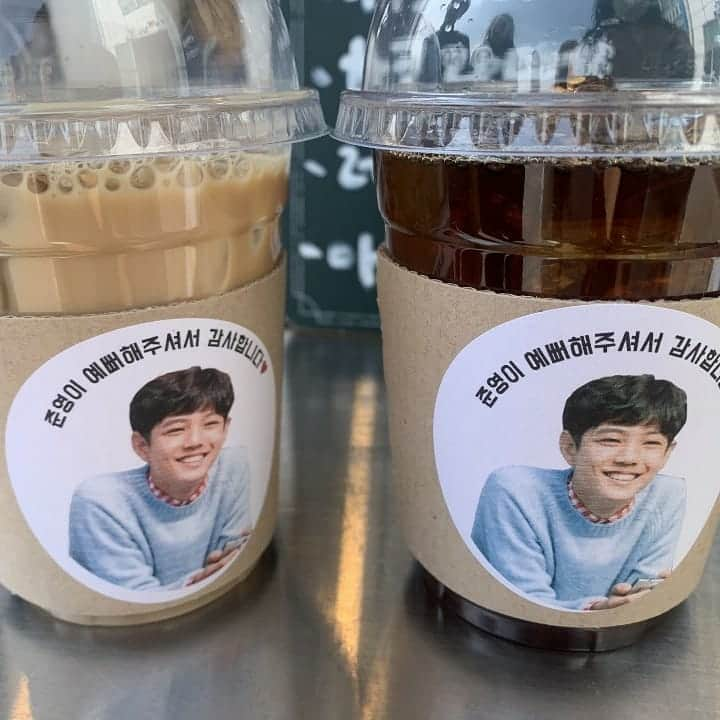 チョンジンさんのインスタグラム写真 - (チョンジンInstagram)「#jtbc드라마 #부부의세계 #전진서 #티원엔터테인먼트  이사님 감사 합니다.」4月27日 15時44分 - jeon.jin.seo