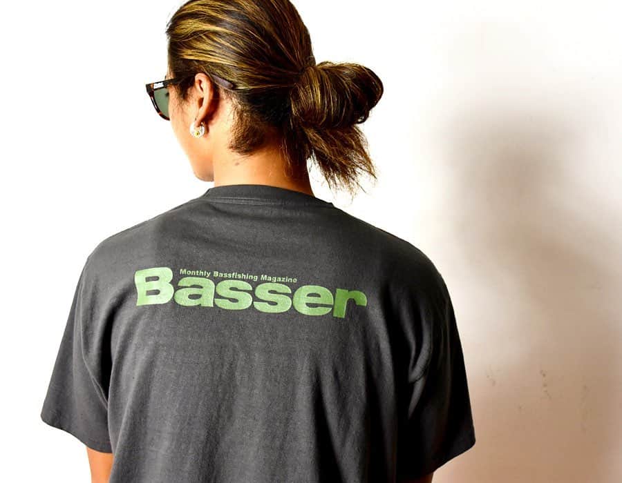 のインスタグラム：「BASSER × SD Logo T  #standardcalifornia #スタンダードカリフォルニア #tshirt #tshirts #Tシャツ #tee #basser #bassfishing #blackbass #lurefishing #fishing#fashion #ファッション #todaysstaffofstandardcalifornia」