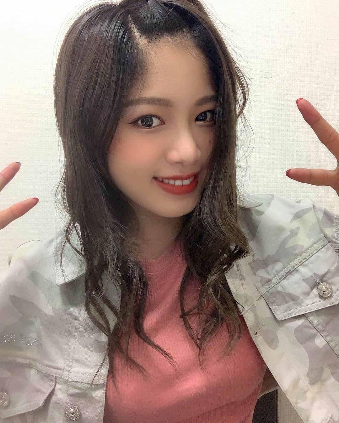林優菜のインスタグラム：「. ぴーすぴーすぴーす Tiktokの撮り溜めに成功した模様 . . .  #Tiktok #撮り溜め #Bershka #ulike #ぴーす」
