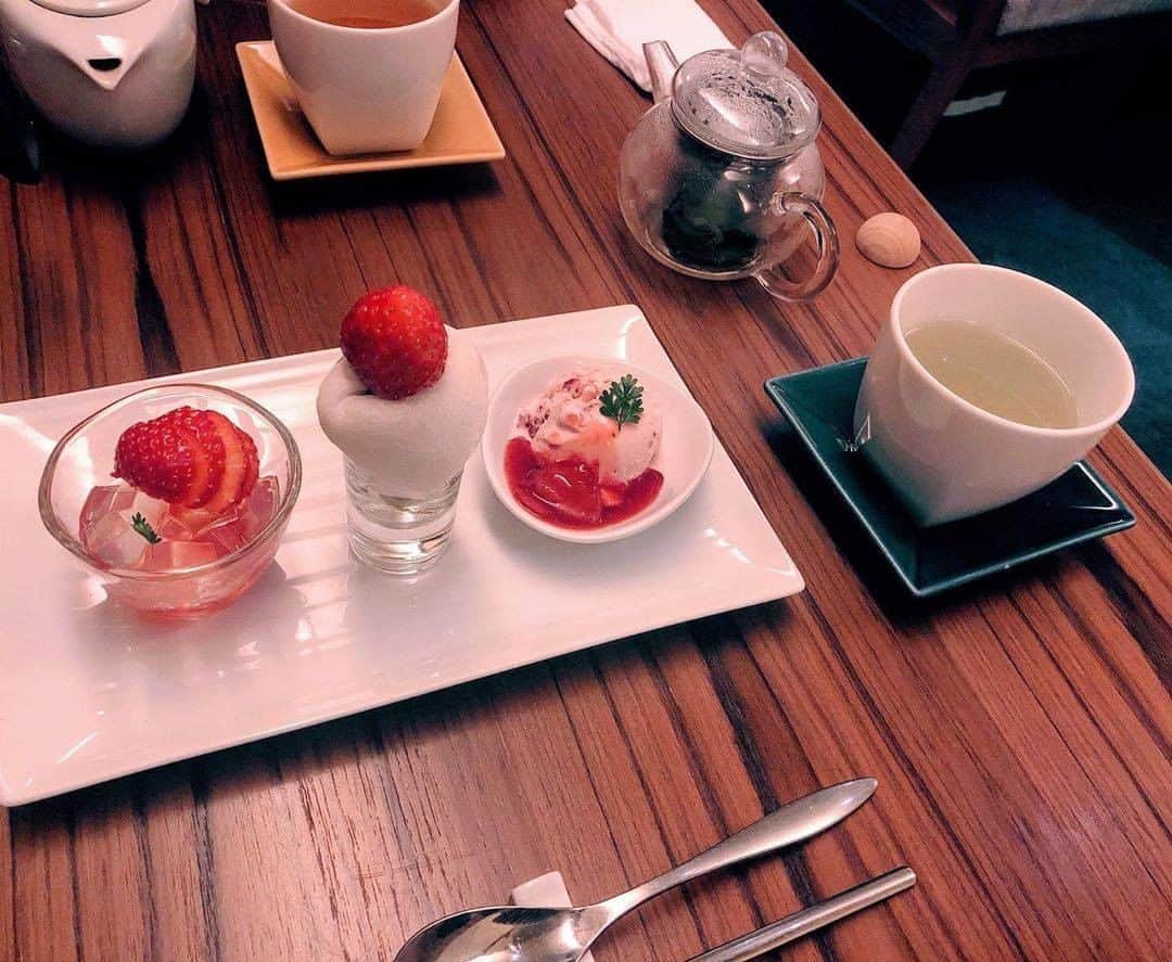 LeTRONC ルトロンのグルメインスタ