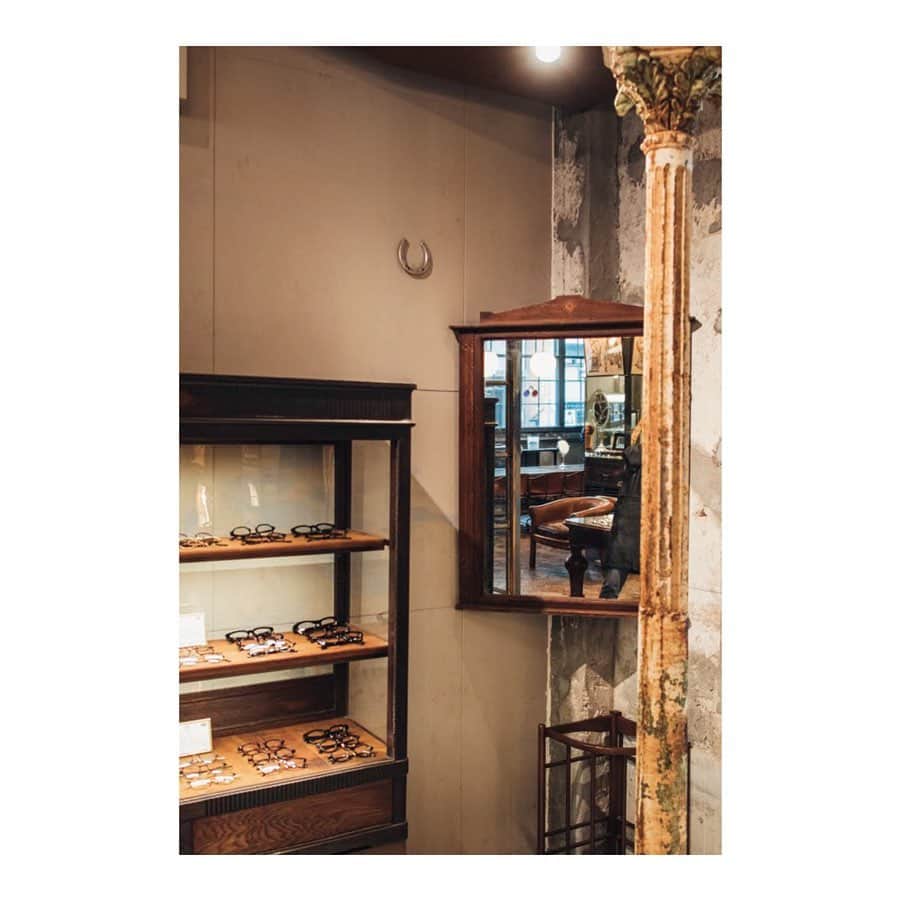 GLOBE SPECS_officialのグルメインスタ