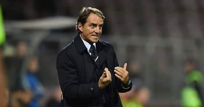 サッカーイタリア代表さんのインスタグラム写真 - (サッカーイタリア代表Instagram)「Il Ct Roberto #Mancini risponde ai colleghi allenatori: al via i podcast con le voci dei tecnici federali🎙️ . ➡️ Ascolta il primo episodio su Figc.it . . #VivoAzzurro」4月27日 21時32分 - azzurri