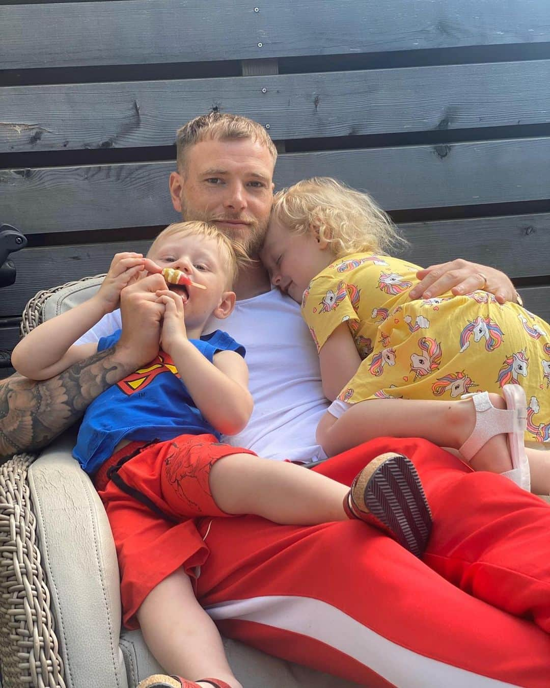 ヨン・グイデッティさんのインスタグラム写真 - (ヨン・グイデッティInstagram)「FAMILY ❤️❤️❤️」4月27日 22時08分 - johnguidetti