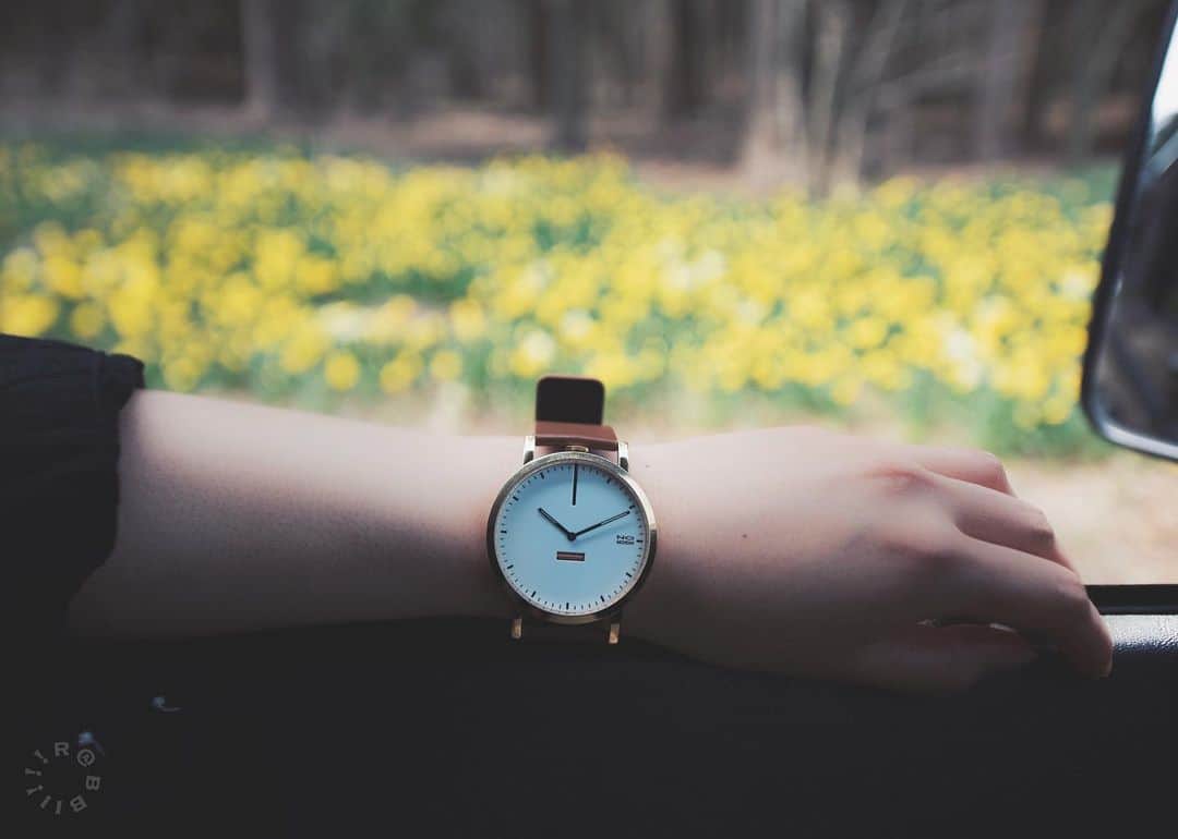 rabbiiiiiさんのインスタグラム写真 - (rabbiiiiiInstagram)「. ☁️🌲🏵⌚️🚜 .  10%OFF coupon 👉「rabbido」 . #nomonday#ノーマンデー#腕時計#時計#手元倶楽部」4月27日 22時25分 - rabbiiiii