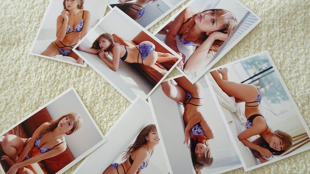 やしろななさんのインスタグラム写真 - (やしろななInstagram)「#ヤンマガ 発売中だよ〜👙🤙🏽💜」4月27日 23時50分 - 8467_0