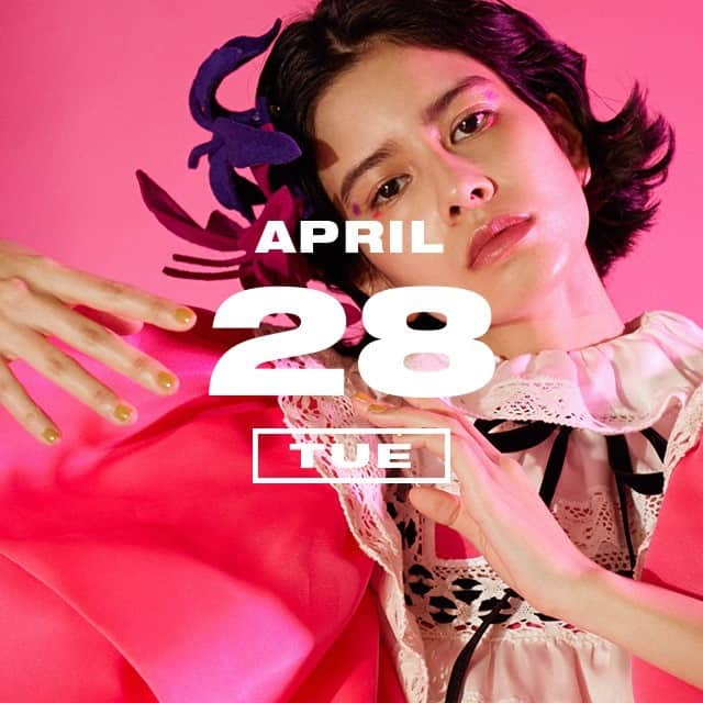 NYLON JAPANのインスタグラム