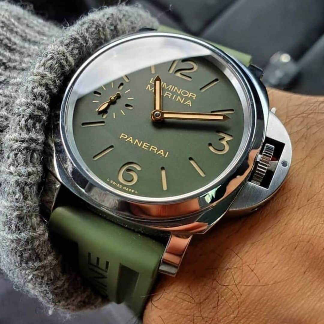 パネライのインスタグラム：「Feeling a little green today. And thanks to a sick shot by buddy @azcii I can get my fix with the #panerai #PAM911 Last one for Paneristi from Mr. Bonati. Love it or no?」