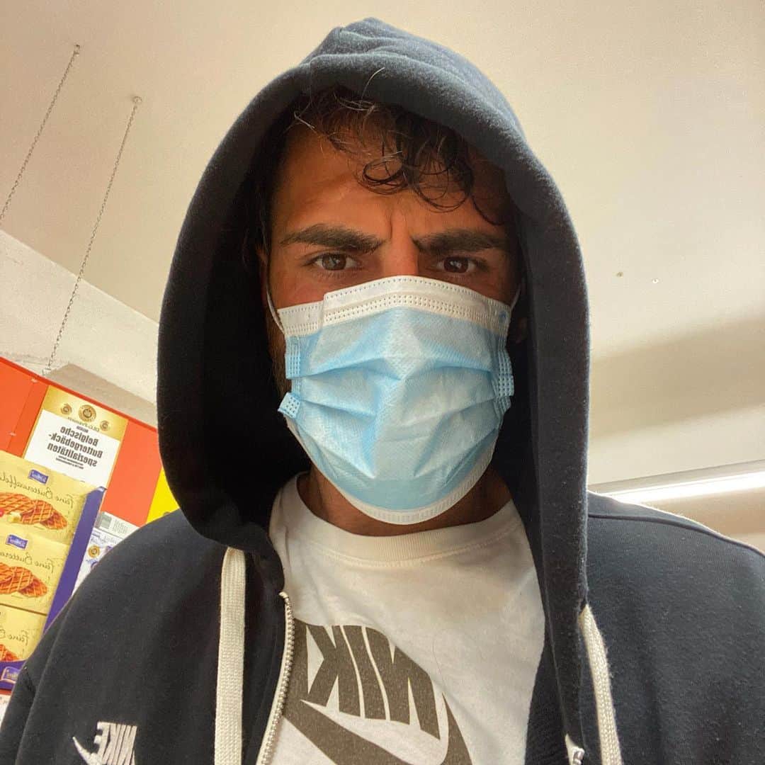 メルギム・マフライさんのインスタグラム (メルギム・マフライmergimmavraj.15)