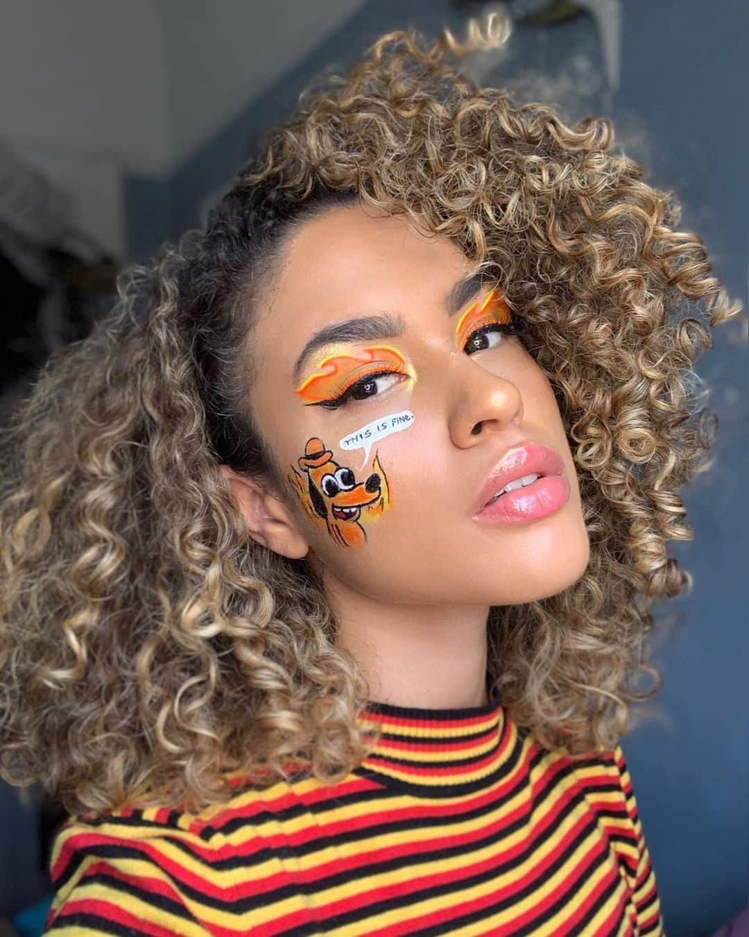 NYX Cosmeticsさんのインスタグラム写真 - (NYX CosmeticsInstagram)「She 👏 Is 👏 Fine 👏 @itsveronicaustin is a #mondaymood with this look 🔥 She uses our #EpicWear Liquid Liner in 'Black' + #UltimateShadowPalette in 'Brights' to bring this iconic meme to life ✨ || #nyxcosmetics #nyxprofessionalmakeup #crueltyfreebeauty」4月28日 9時28分 - nyxcosmetics