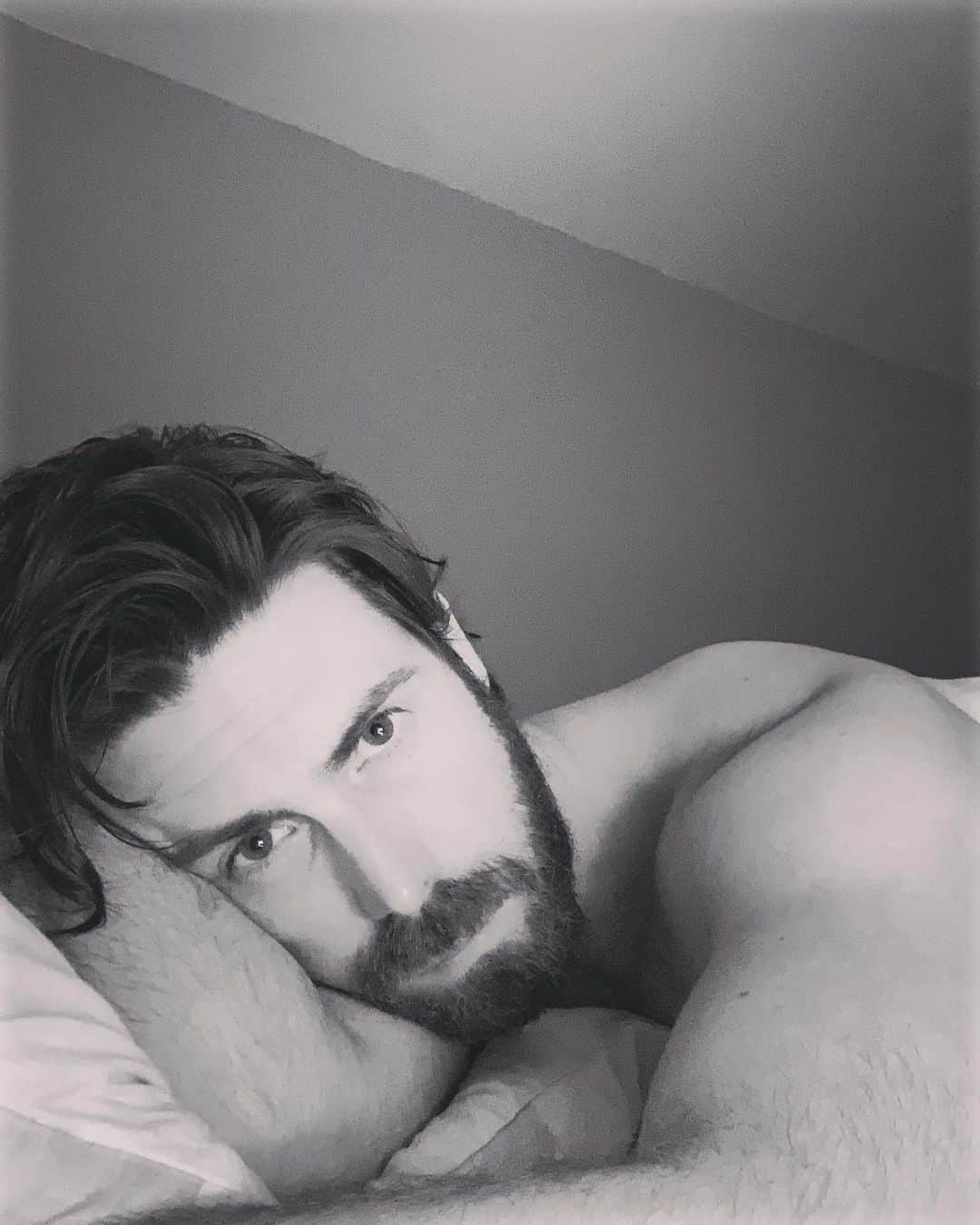 ニール・ブラウンのインスタグラム：「“Insomnia is the violence of the night over a man.” —Victor Marie Hugo . . . #instamood #instapic #picoftheday #insomniac #night #confinement #thoughts #mood #instagay #gay #lgbt #instafollow #followｍe #icedancer #beard #countryboy」