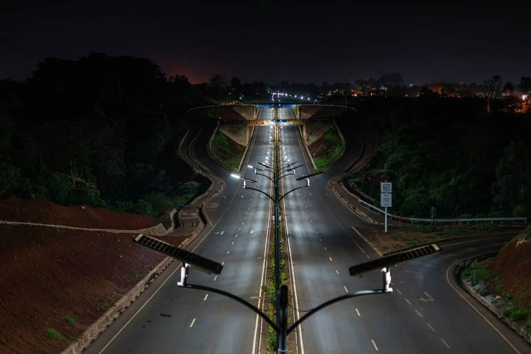 ナショナルジオグラフィックさんのインスタグラム写真 - (ナショナルジオグラフィックInstagram)「Photo by @nicholesobecki | A deserted highway in Nairobi's Kitisuru neighborhood is seen during the dusk-to-dawn curfew ordered by President Uhuru Kenyatta to contain the spread of COVID-19 in Kenya. I can walk to this road from my house, and I've watched the slow progress, and the stops and starts of its construction, throughout the eight years I’ve called this city home. It was just finally completed last year, and now this latest chapter of Kenya’s history has left it empty yet again. Follow me on @nicholesobecki for more coverage of the crisis in Kenya.  Follow @natgeointhefield for real-time coverage of this developing story from photographers around the world.」4月28日 12時01分 - natgeo