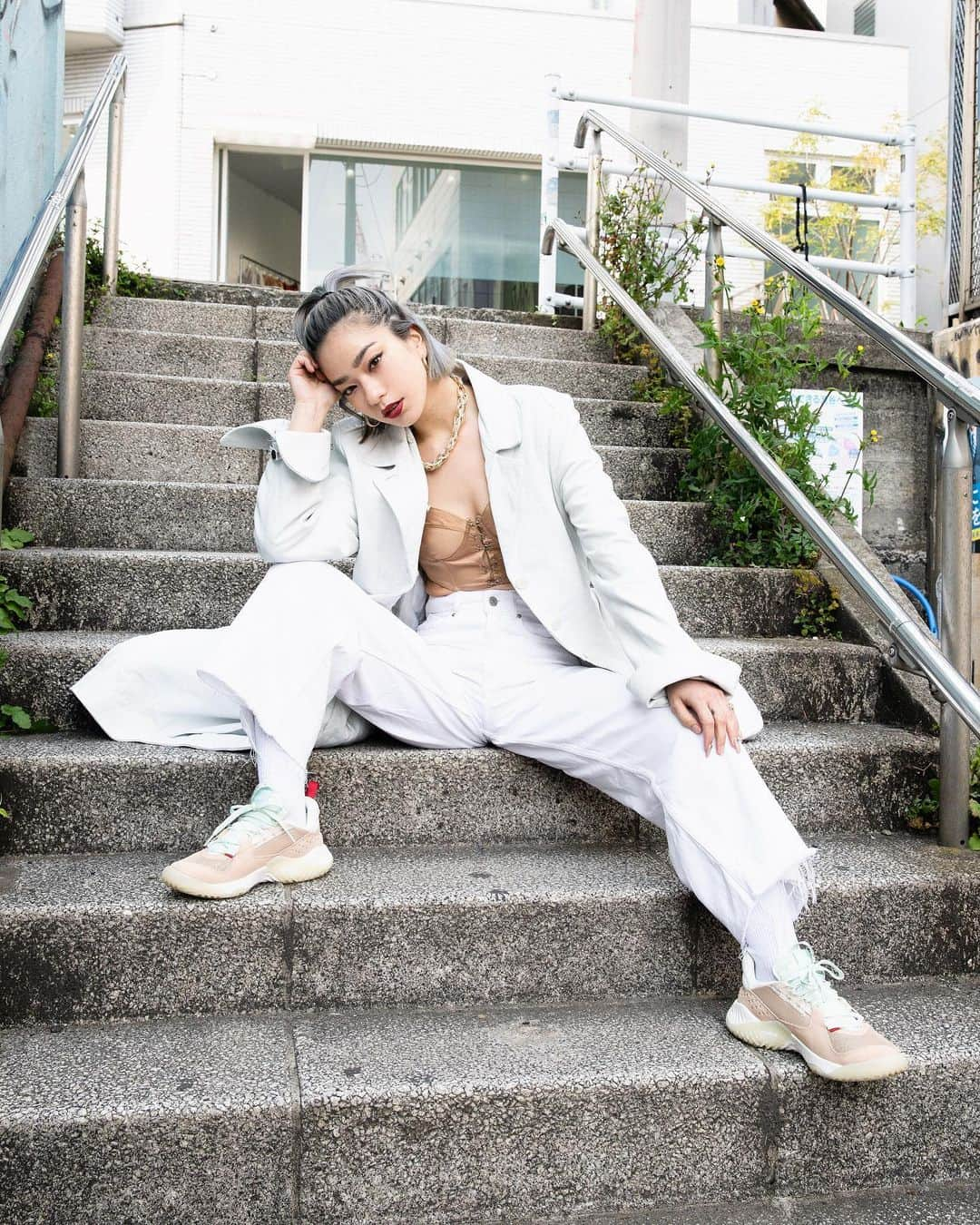 Droptokyoさんのインスタグラム写真 - (DroptokyoInstagram)「TOKYO STREET STYLE Name: @unakinoco  Shoes: JORDAN BRAND #ジョーダン女子#JUMPMAN#pr #droptokyo#tokyo#japan#streetscene#streetfashion#streetwear#streetculture#fashion  Photography: @yuri_horie_」4月28日 12時10分 - drop_tokyo