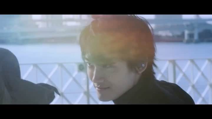 古幡亮（WATWING）のインスタグラム：「. . WATWING 3rd single "Shooting Star" . いよいよReleaseです。 世界的にとても重大な状況下に置かれた今、新しい作品を皆さまにお届けできる事に心から感謝しています。 僕らの等身大の想いと、今だからこそ聴いて欲しい作品です。  音楽は今回も様々な有名アーティストの楽曲を手がけるFLATLINEさん。映像は弱冠24歳で才能爆発の鴨下 大輝監督です。 ダンスは僕、古幡 亮自らプロデュースさせて頂きました。 音楽、歌詞、映像、表情 全てに注目して下さい！ . . #watwing#new#single #shootingstar」