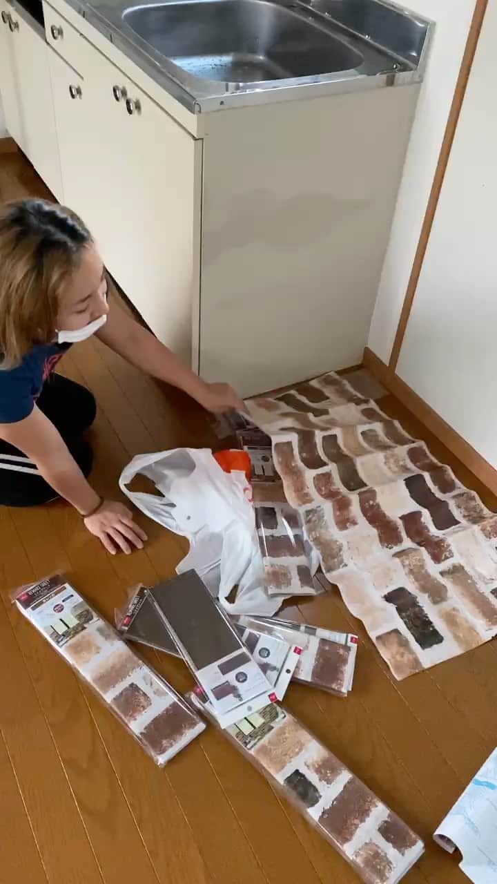GOSAMARUのインスタグラム：「新居にちょい引越しの手伝い！！」