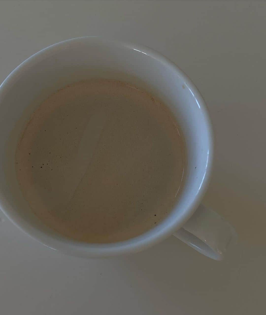 Mathilde Goehlerのインスタグラム：「Coffee time」