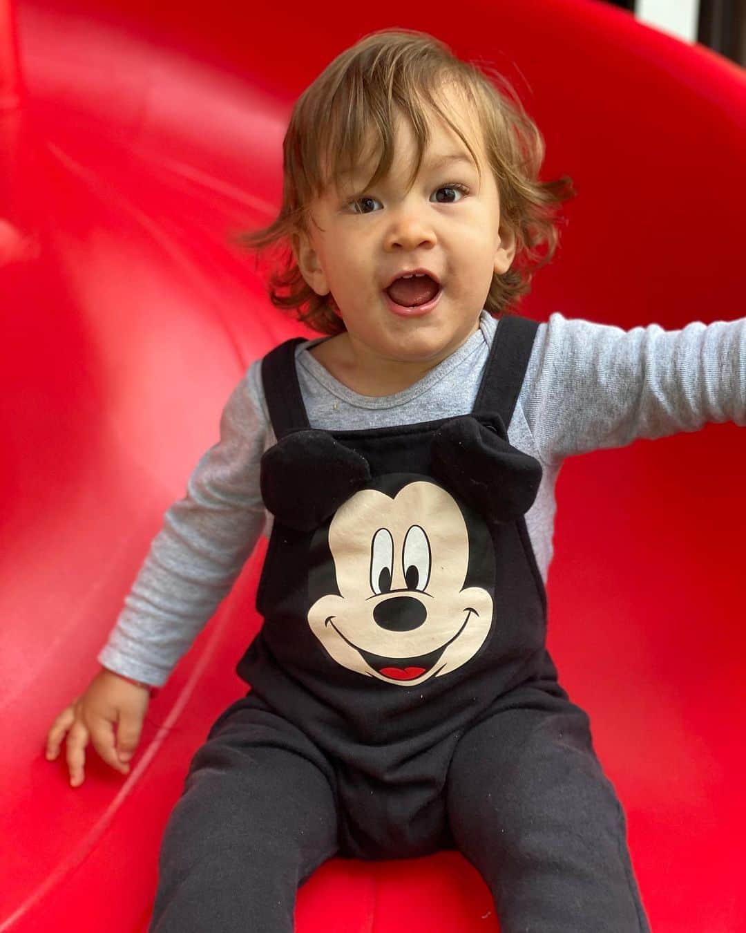 ソフィア・バルビのインスタグラム：「Bebé creciendo demasiado rapido! 😢😍😍❤️❤️❤️」