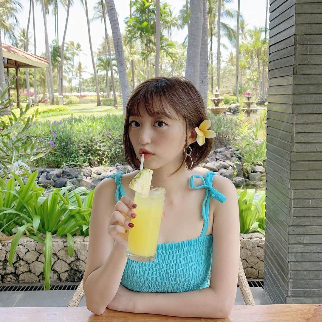 石井陽菜さんのインスタグラム写真 - (石井陽菜Instagram)「﻿ ﻿ ﻿ ﻿ ﻿ ﻿ 海外行きたいなぁ〜🏝﻿ ﻿ これは去年の秋に行ったバリ﻿ 雨季の前に行けてずっと晴れでした🌞﻿ ﻿ ﻿ ﻿ ﻿ ﻿ 私はパイナップルジュース🍍﻿が大好きなの ﻿ ﻿ ﻿ ﻿ ﻿ あと、スイカ🍉が好きな人はスイカジュースオススメ◎﻿ ﻿ ﻿ ﻿ ﻿ #過去pic #まとめはハイライトみてね　#バリ島　#バリ旅行　﻿ ﻿ ﻿ ﻿ ﻿ ﻿ ﻿ ﻿」4月28日 23時34分 - ishii__haruna