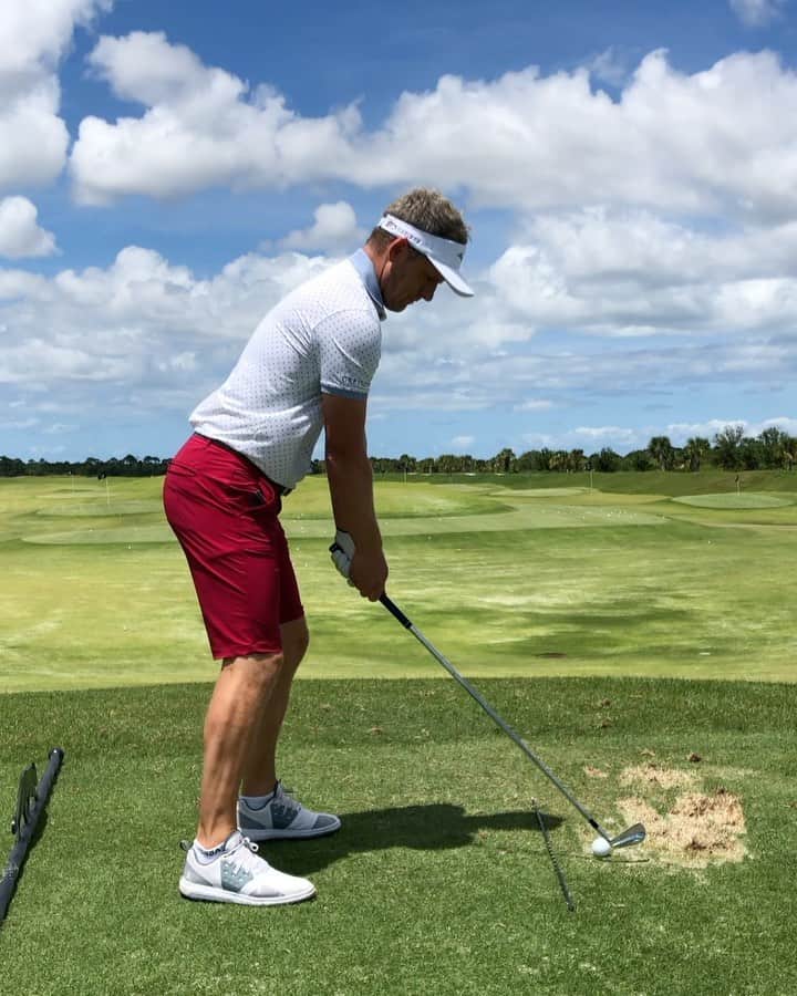 ルーク・ドナルドのインスタグラム：「The range opened today 😃🙏🏼」