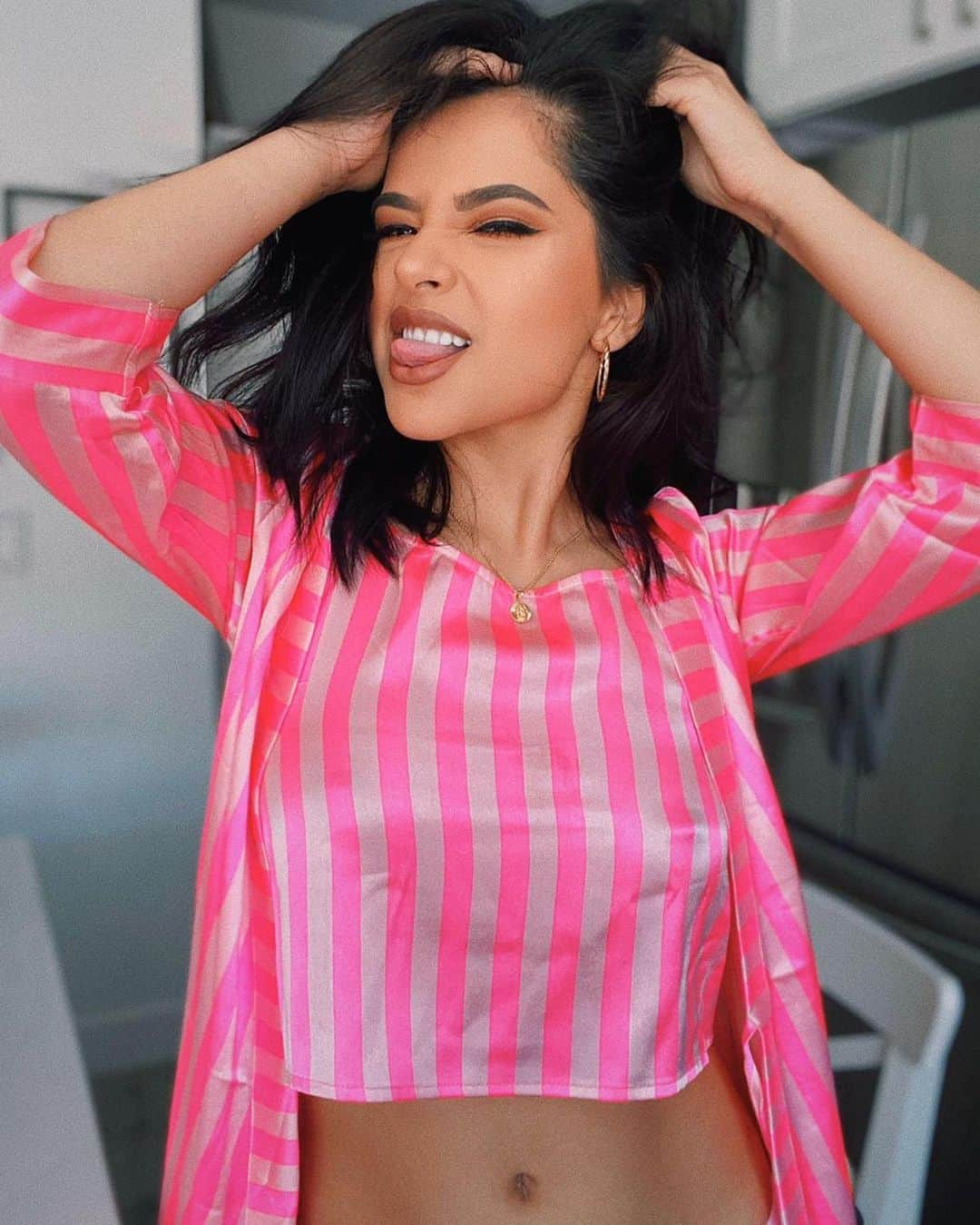 ベッキーGさんのインスタグラム写真 - (ベッキーGInstagram)「Hoy si me desperte con pijamas de @prettylittlething 💕 #ad」4月29日 4時15分 - iambeckyg