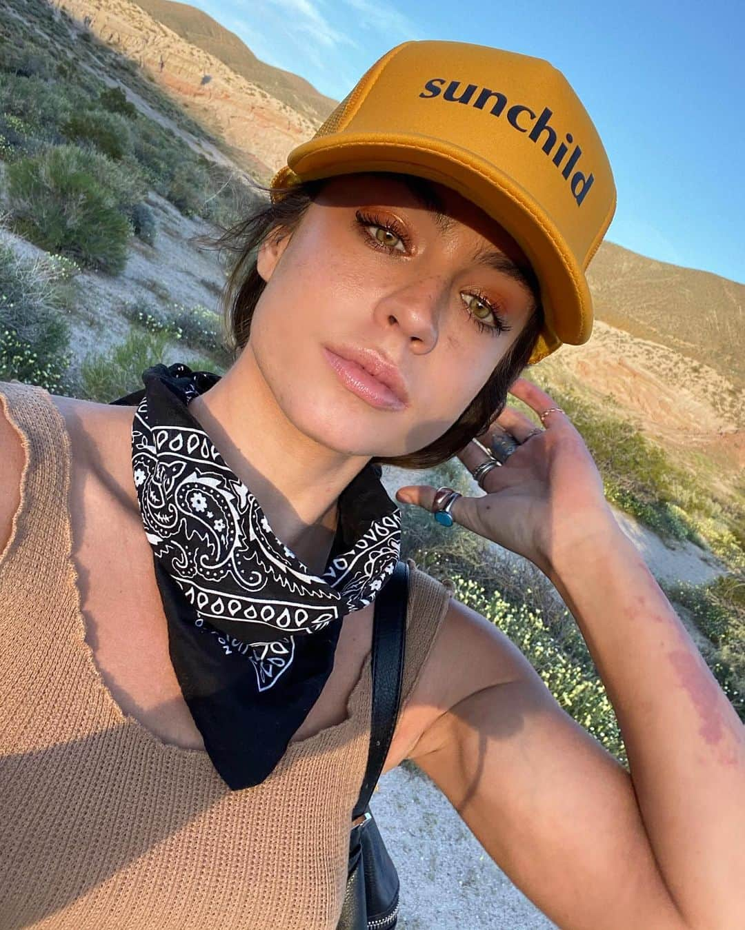 Sommer Rayさんのインスタグラム写真 - (Sommer RayInstagram)「let’s go on an adventure? 🌞」4月29日 4時29分 - sommerray