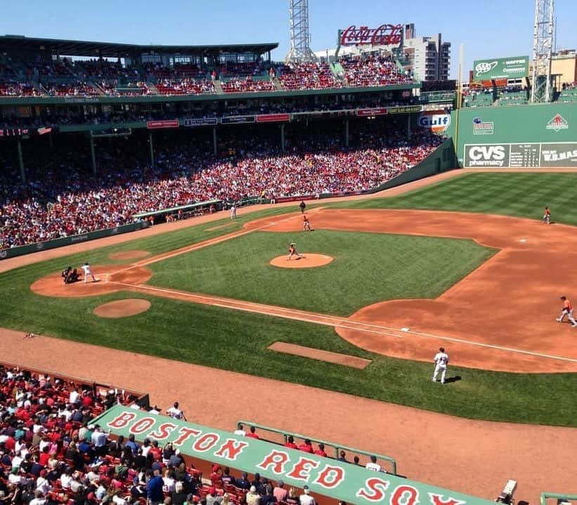 バド・ノリスのインスタグラム：「4.19.14  Nothing quite like the beauty of Fenway Park. Missing baseball to say the least but praying everyone is staying stay. What’s your favorite park?」