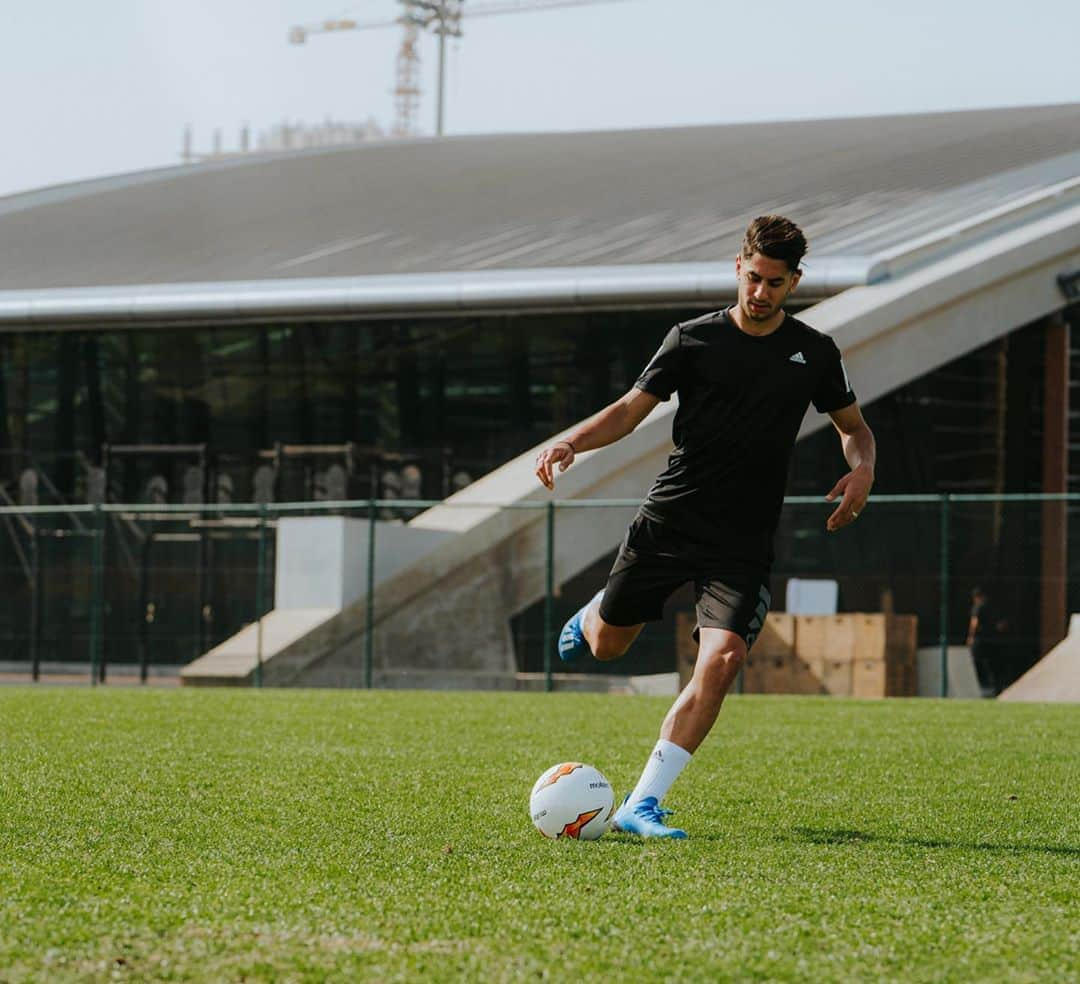 アジョセ・ペレスさんのインスタグラム写真 - (アジョセ・ペレスInstagram)「It’s all i need.. 💭⚽️」4月29日 7時40分 - ayozepg