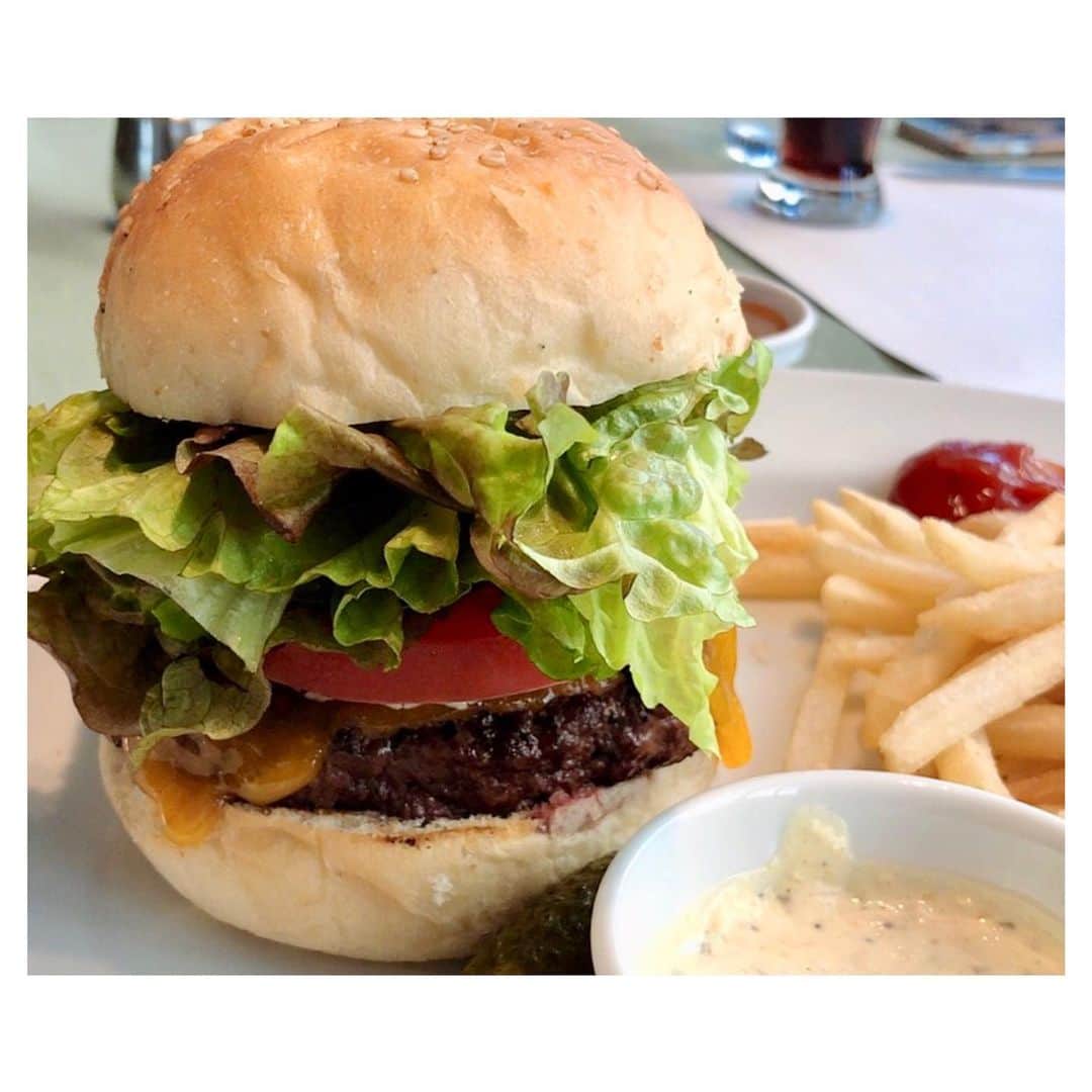 山田優依のグルメインスタ