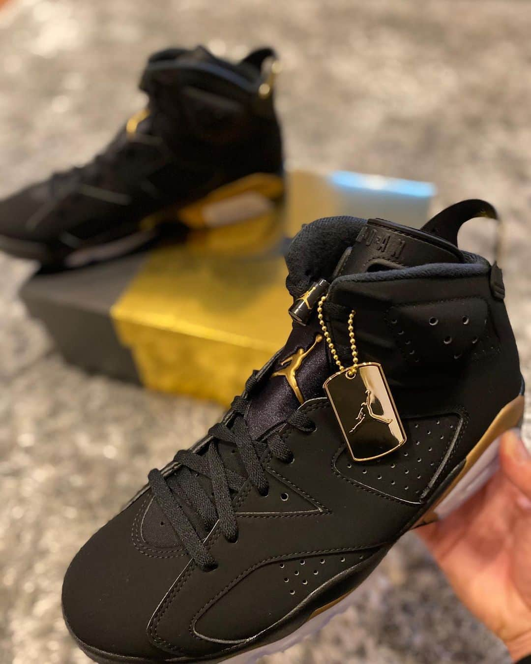 森原康平さんのインスタグラム写真 - (森原康平Instagram)「⭐︎ こいつがやってきた！  たまらん🤩  AIR JORDAN 6 RETRO ‘DMP 2020’  #sneakers #nike #airjordan #jordan #jordan6 #retro #23 #kicks #dmp #AJ6 #スニーカー #ナイキ #エアジョーダン #家スニ #👟」4月29日 18時56分 - kohei_morihara