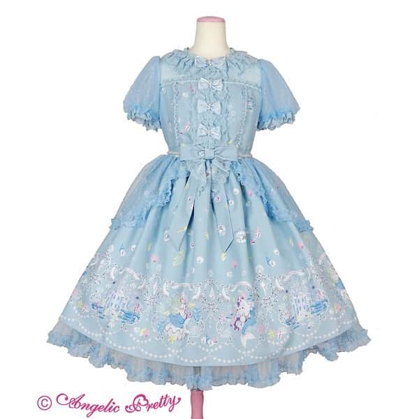 今井キラのインスタグラム：「今井キラ×Angelic Pretty﻿ Chateau d'ecumeシリーズ﻿ ﻿ 2020.5.1(Fri.)12:00〜﻿ Online Shopにて販売START✨﻿ ﻿ マーメイドをテーマにコラボさせて頂きました。﻿ 詳細はAngelicPretty公式サイトでご確認ください🐚﻿ http://www.angelicpretty.com/﻿ ﻿ #angelicpretty #kiraimai」
