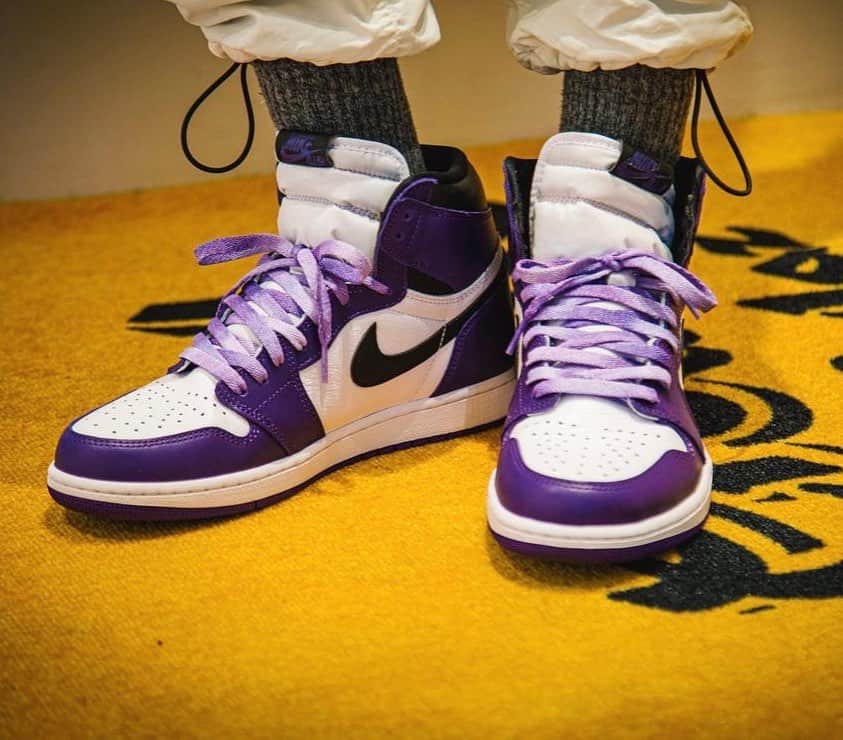 mastasimonのインスタグラム：「Purple Mood !! 紫好きです！ My Kicks of the Day !  #nike #courtpurple2020 #airjordan1 #stayfresh #stayclean #sneakers #mykicks #kickstagram #fuckcorona #antisocial」