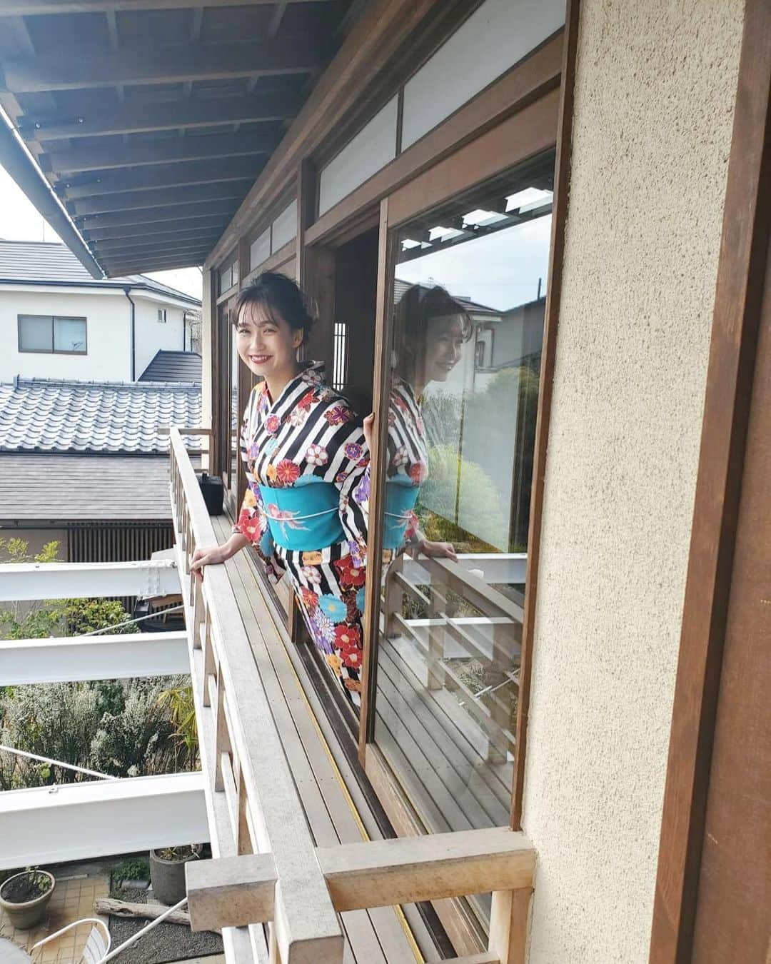 谷川りさこさんのインスタグラム写真 - (谷川りさこInstagram)「先日撮影した @cream_dress_lab  の浴衣 #shooting#yukata#浴衣女子 #浴衣ヘア」4月29日 12時46分 - risakoko