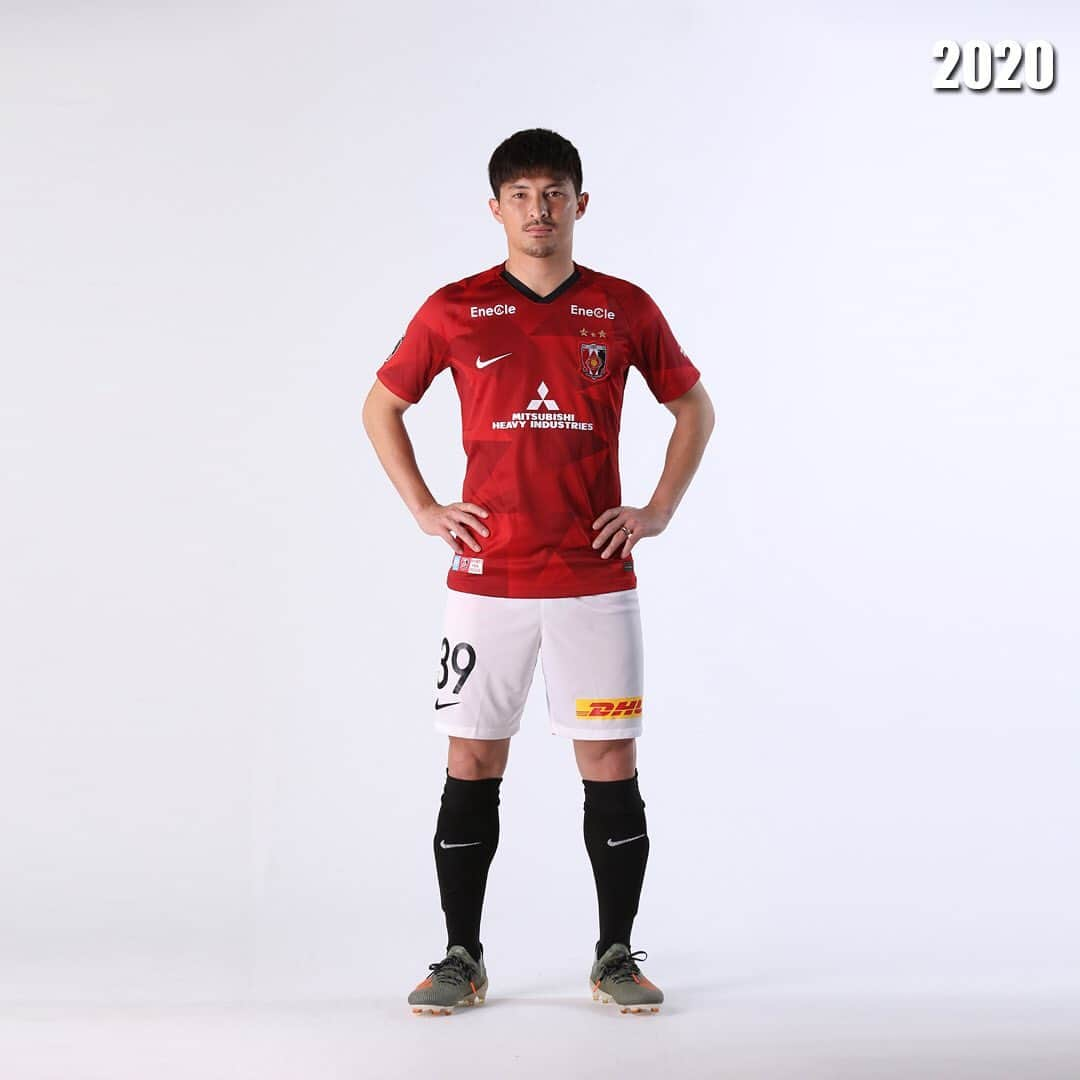 浦和レッドダイヤモンズさんのインスタグラム写真 - (浦和レッドダイヤモンズInstagram)「【2020 PLAYERS】 39 MF 武富孝介 TAKETOMI Kosuke 1990.9.23 173cm/69kg #urawareds #浦和レッズ #武富孝介 #MF #Jリーグ」4月29日 15時32分 - urawaredsofficial