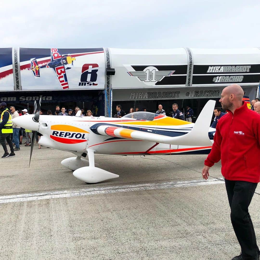 のインスタグラム：「At Hungary 🇭🇺 #retoboxrepsol」