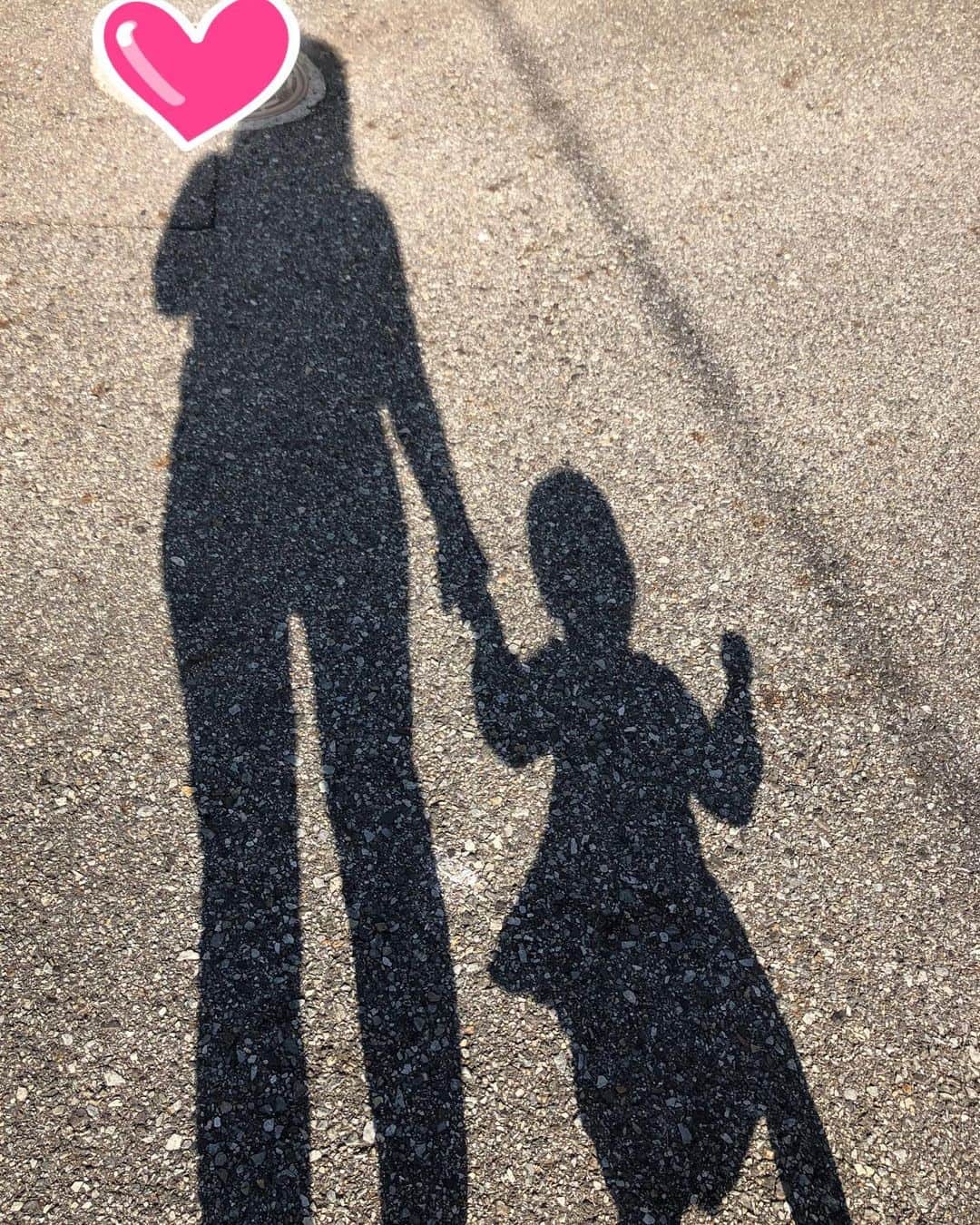 長富彩さんのインスタグラム写真 - (長富彩Instagram)「walk.. #mother #Daughter」4月29日 16時52分 - nagatomiaya