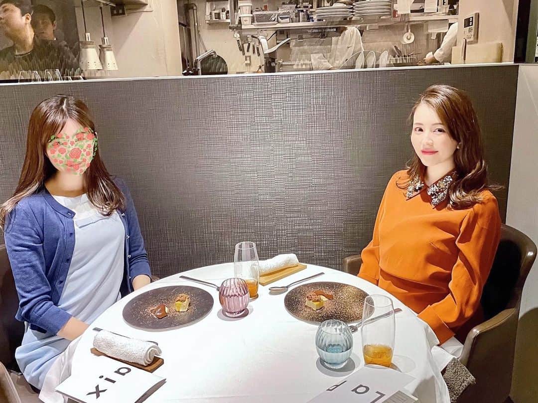 のインスタグラム：「※時差投稿です※ * まだ今ほどお腹も出てない頃、 行きたいお店リストに入っていた 三越前の#ラペ さんへ🤰💕 * ボリュームのあるランチで とっても美味しかった😍 * 2人でお腹いっぱいで 最後のデザートはハーフにしてもらいました☺️✨ * * * 今月からはテイクアウトとデリバリーのみで 営業してるみたいです✨ デリバリーってありがたいよね🥺💗 * * #ラペ #フレンチ #三越前ランチ #フレンチ #モダンフレンチ #french #lapaix #tokyo #nahofrench #マタニティライフ #妊娠8ヶ月 #マタニティ #マタニティワンピース #令和2年ベビー #プレママ #妊娠中 #妊娠後期 #マタニティコーデ #初マタ #プレママ」