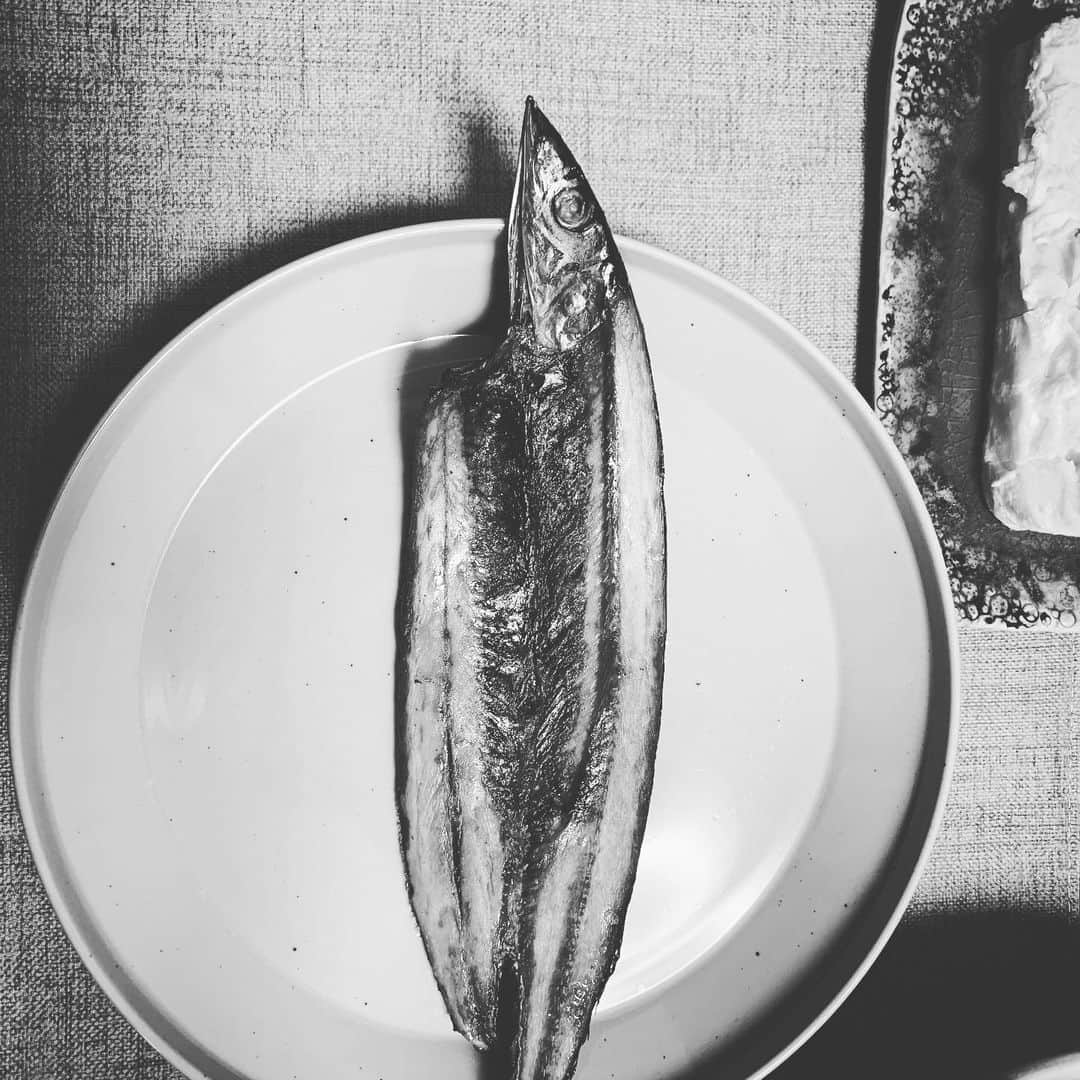 三森すずこのインスタグラム：「SANMA!!! #mimomeals #みもみーる」
