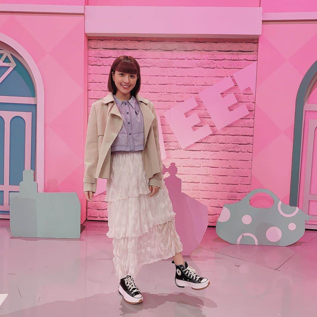 峮峮さんのインスタグラム写真 - (峮峮Instagram)「#女人我最大」4月29日 21時29分 - qun_04