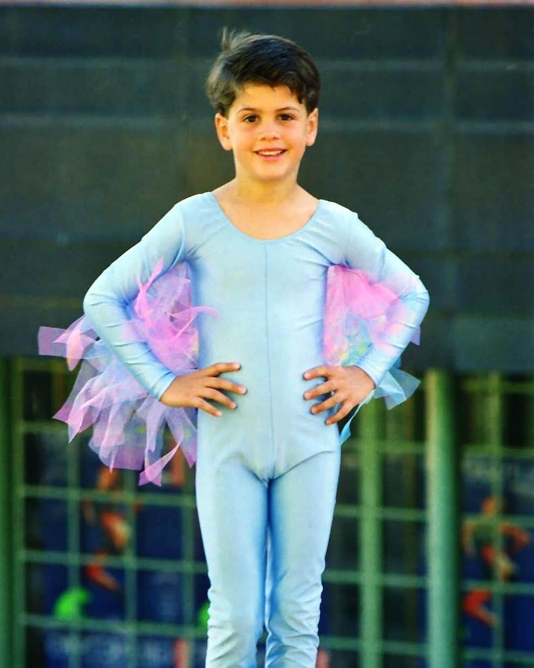 ハビエル・ラジャのインスタグラム：「Feliz día internacional de la danza! ✨  Happy international dance day! 🩰」
