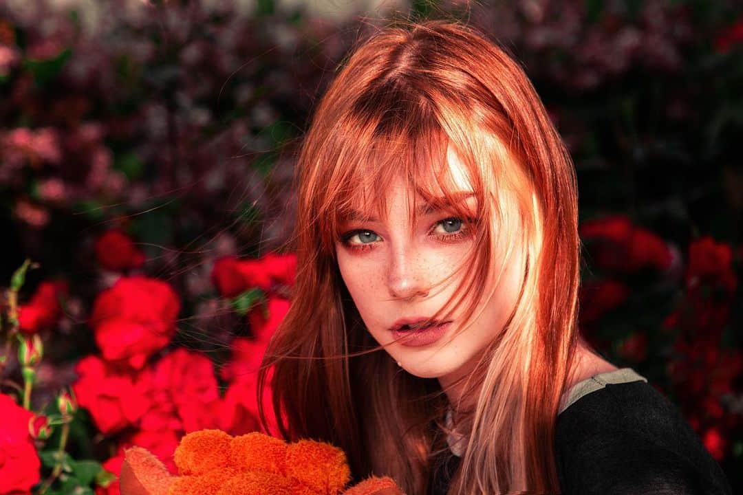Nicole Eevee Davisさんのインスタグラム写真 - (Nicole Eevee DavisInstagram)「"Ask not of me where he doth dwell – so many bones there lie. On the white shores, on the dark shores under the stormy sky” ⚔️🌿」4月30日 2時42分 - eeveedavis