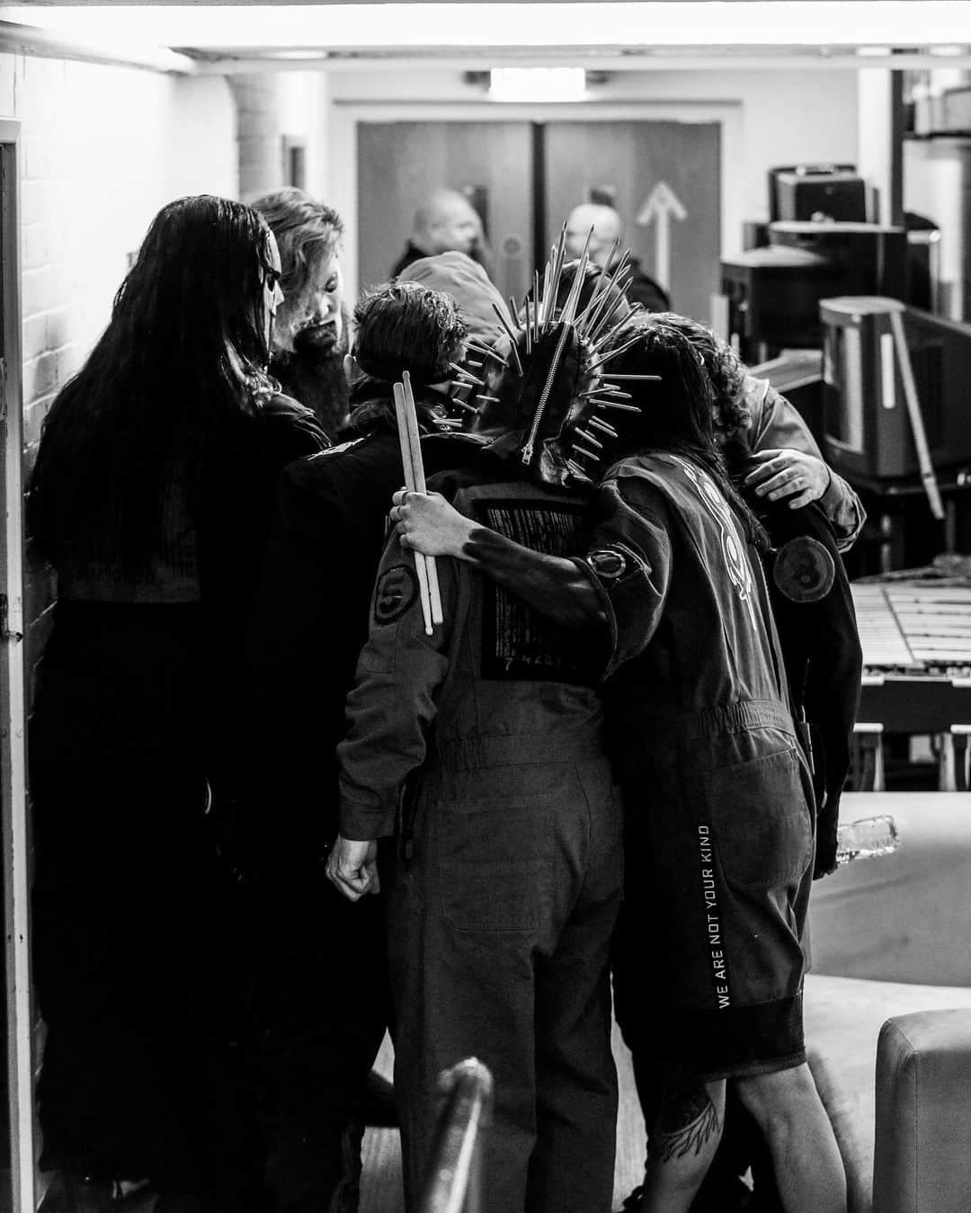 Slipknotさんのインスタグラム写真 - (SlipknotInstagram)「Backstage // BBC Maida Vale Studios」4月30日 13時46分 - slipknot
