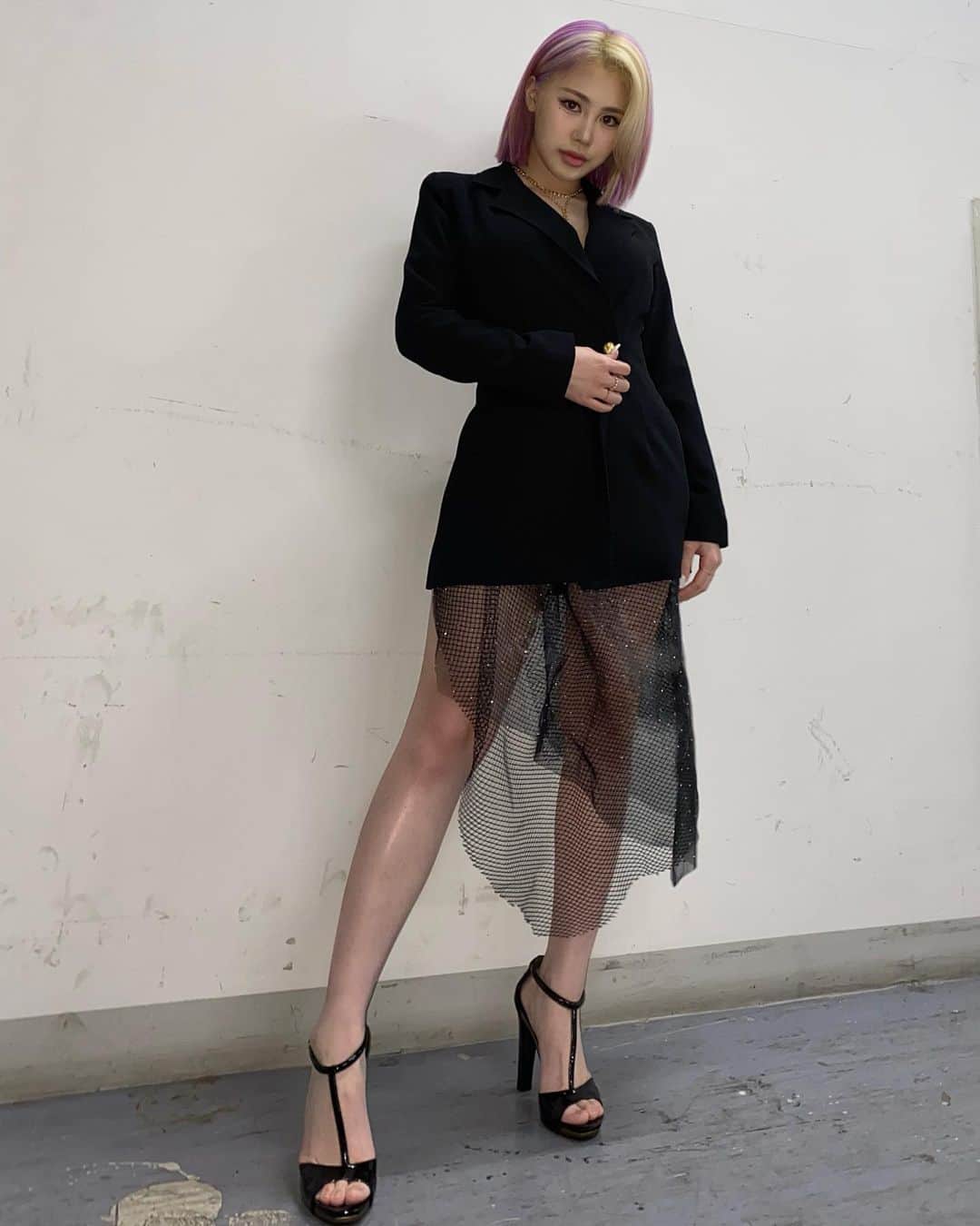 パク・ジミン のインスタグラム：「제이미가 털어야지 엠넷 @mnet_hiphop」