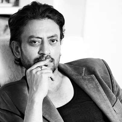 クナル・ネイヤーのインスタグラム：「Dear Irrfan, you had a way with your eyes that reached out of the screen and lit a fire in my soul. I have waited all day to find the words, but there are none. And there are none still. When I sit down to think, I find my heart in a million little pieces. I always dreamt of sharing the screen with you, and now I’ll have to wait till this dance of mine is over... Light up the heavens while you’re up there Sir, the world needs you, and we are not ready to say goodbye. With all the pieces of my heart, I love you.」