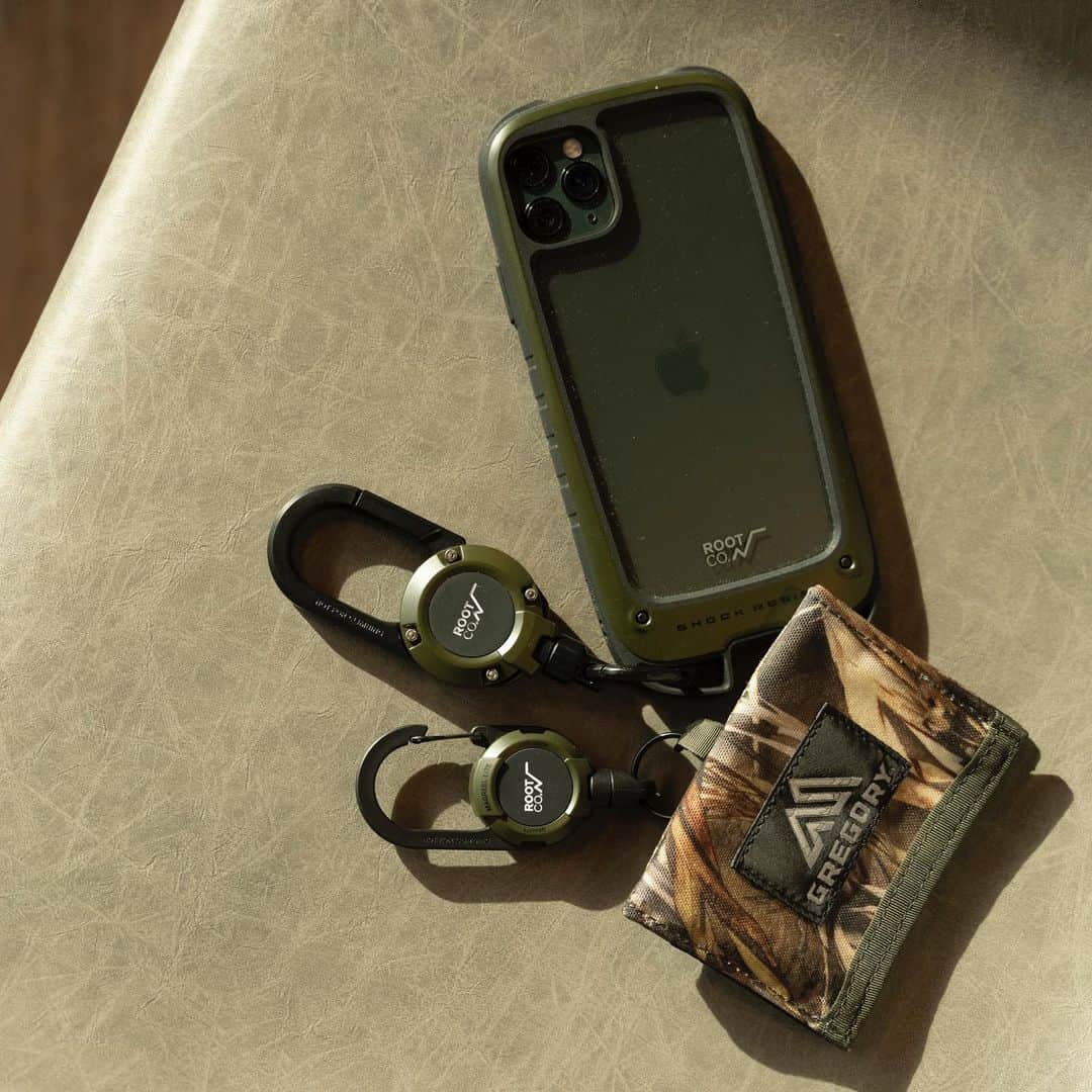 ROOT CO. Designed in HAKONE.さんのインスタグラム写真 - (ROOT CO. Designed in HAKONE.Instagram)「. Khaki series.  #root_co #rootco #shockresistcaseplushold #magreel360 #magreellite」4月30日 12時15分 - root_co_official