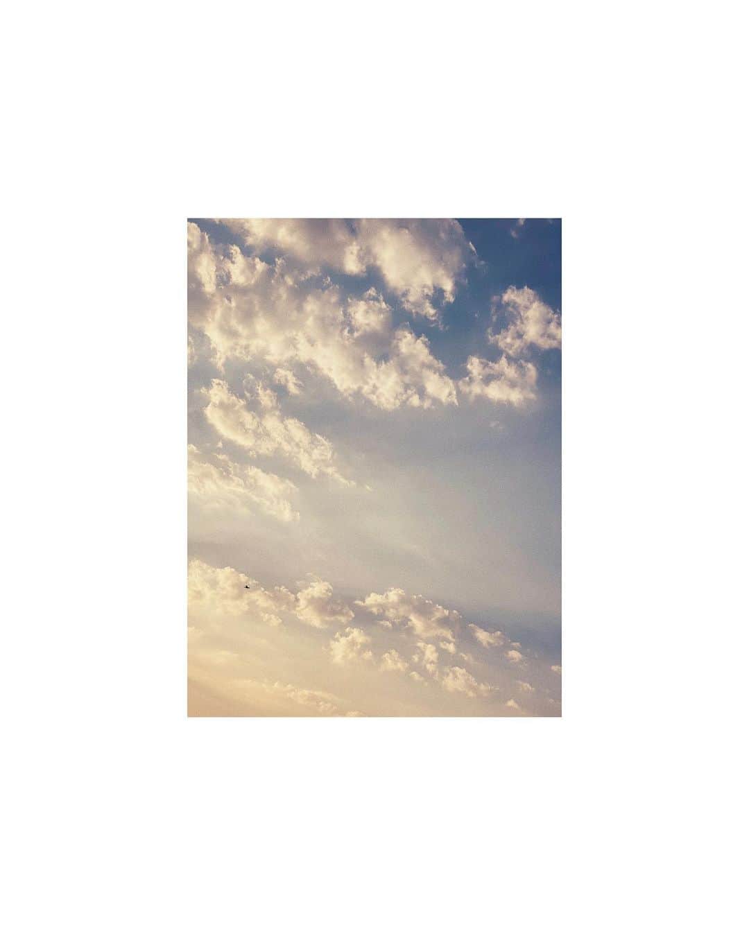 Lyloutteさんのインスタグラム写真 - (LyloutteInstagram)「~ 🌥 Passion ciel & nuages { #sky #clouds」4月30日 23時05分 - lyloutte