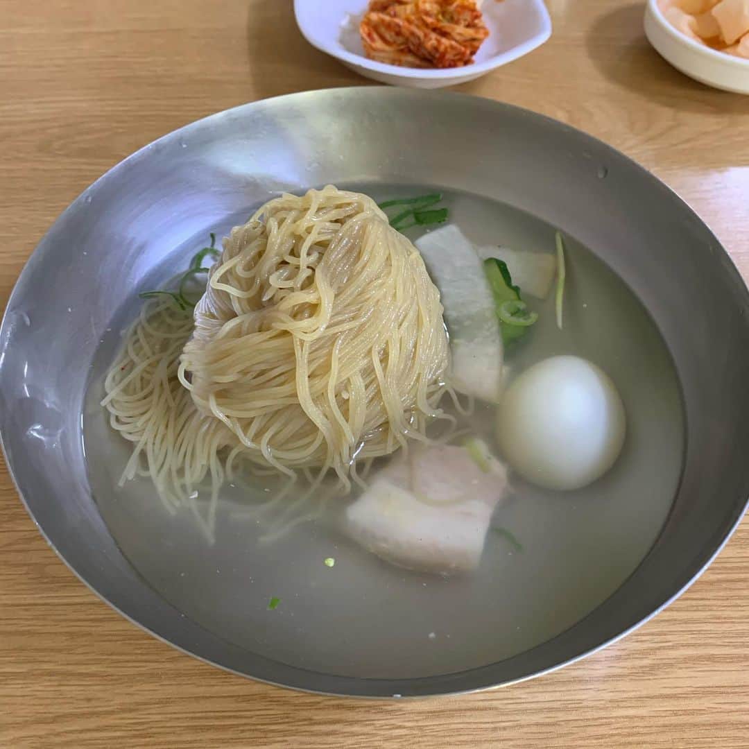 コ・ギョンピョのインスタグラム：「오랜만에 냉면 진미평양냉면」